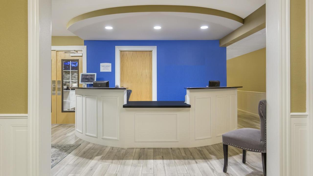 Silverstone Inn & Suites Spokane Valley Bagian luar foto