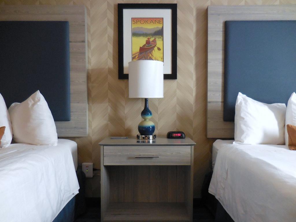 Silverstone Inn & Suites Spokane Valley Bagian luar foto