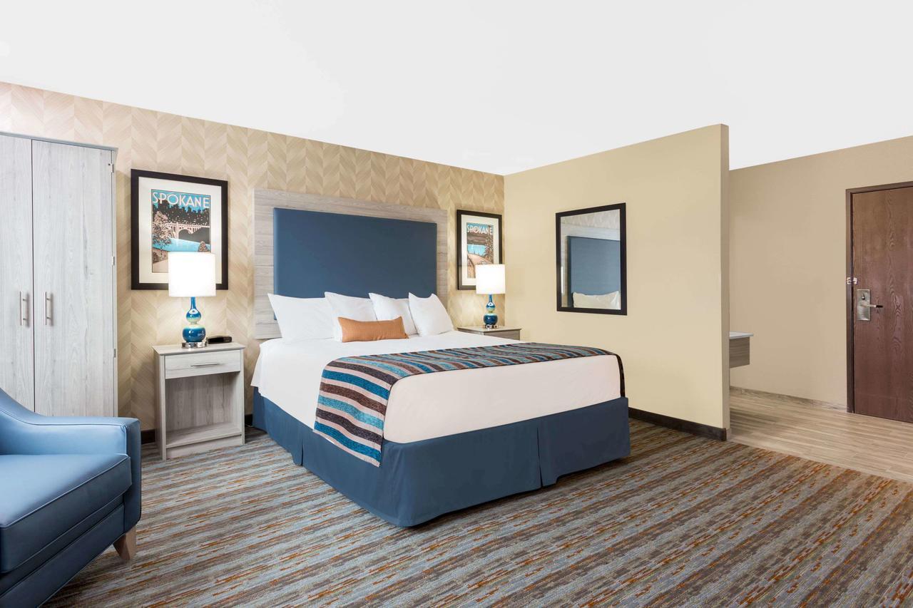 Silverstone Inn & Suites Spokane Valley Bagian luar foto