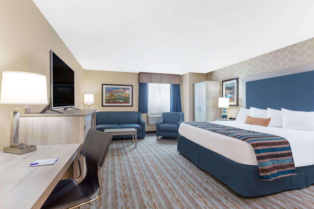 Silverstone Inn & Suites Spokane Valley Bagian luar foto
